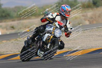 media/Sep-30-2023-SoCal Trackdays (Sat) [[636657bffb]]/Turn 4 (945am)/